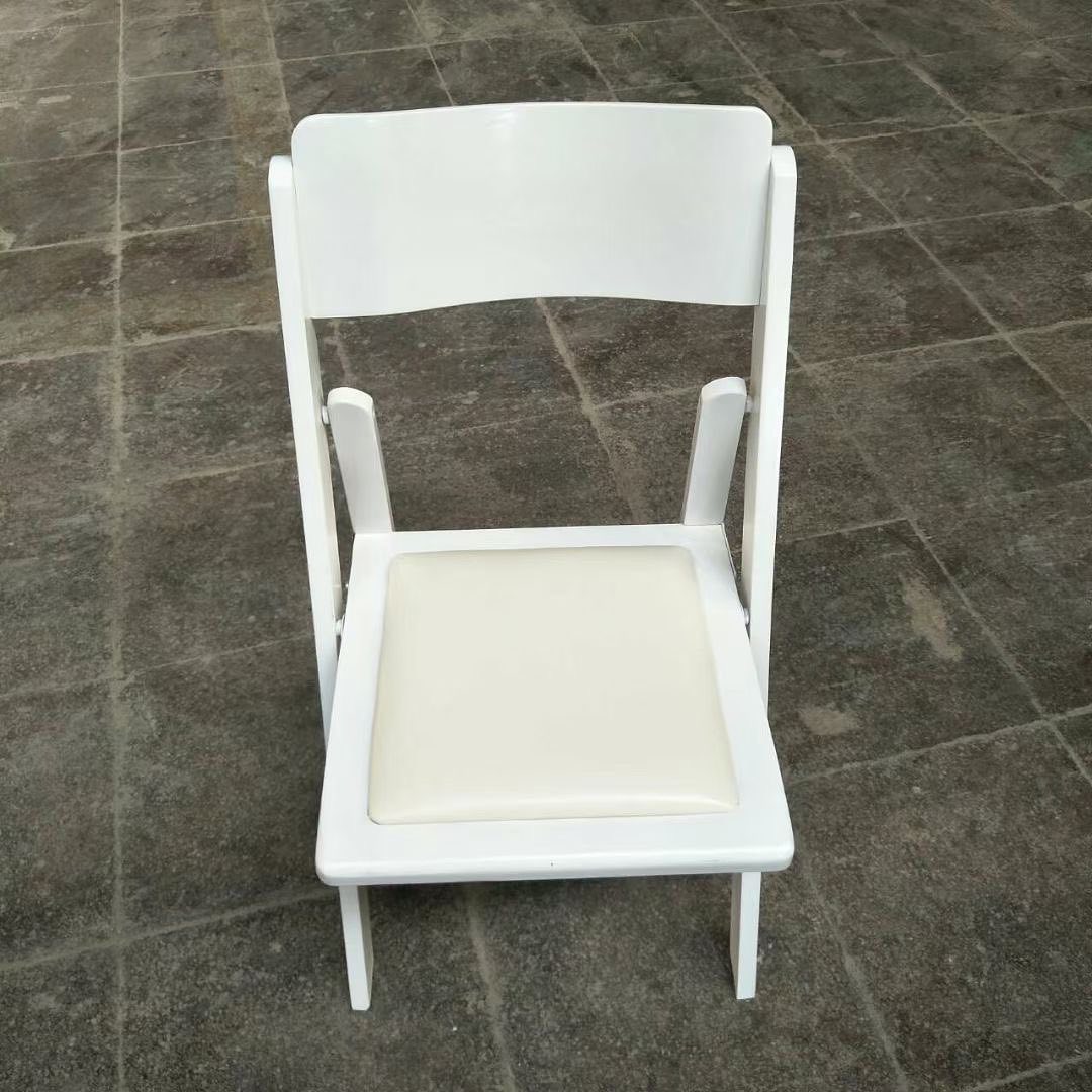 Wimbledon Resin Chair